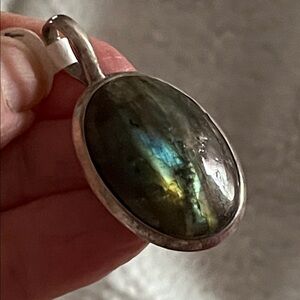 Silver Labradorite Pendant